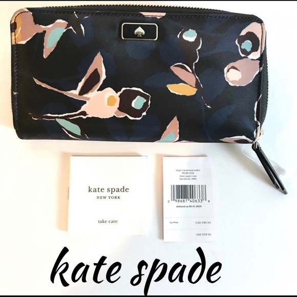 kate spade Handbags - 🌺Cute Authentic Kate Spade Large Clutch Wallet🌺